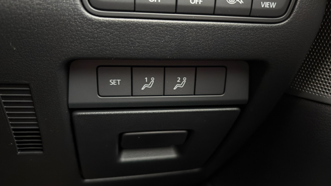 Mazda 3 2.5 e-Skyactiv G MHEV [140] Takumi 5dr Auto Petrol Hatchback - Image 22